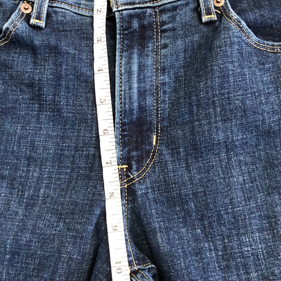 Levi Strauss & Co women’s jeans - Picture 10 of 13